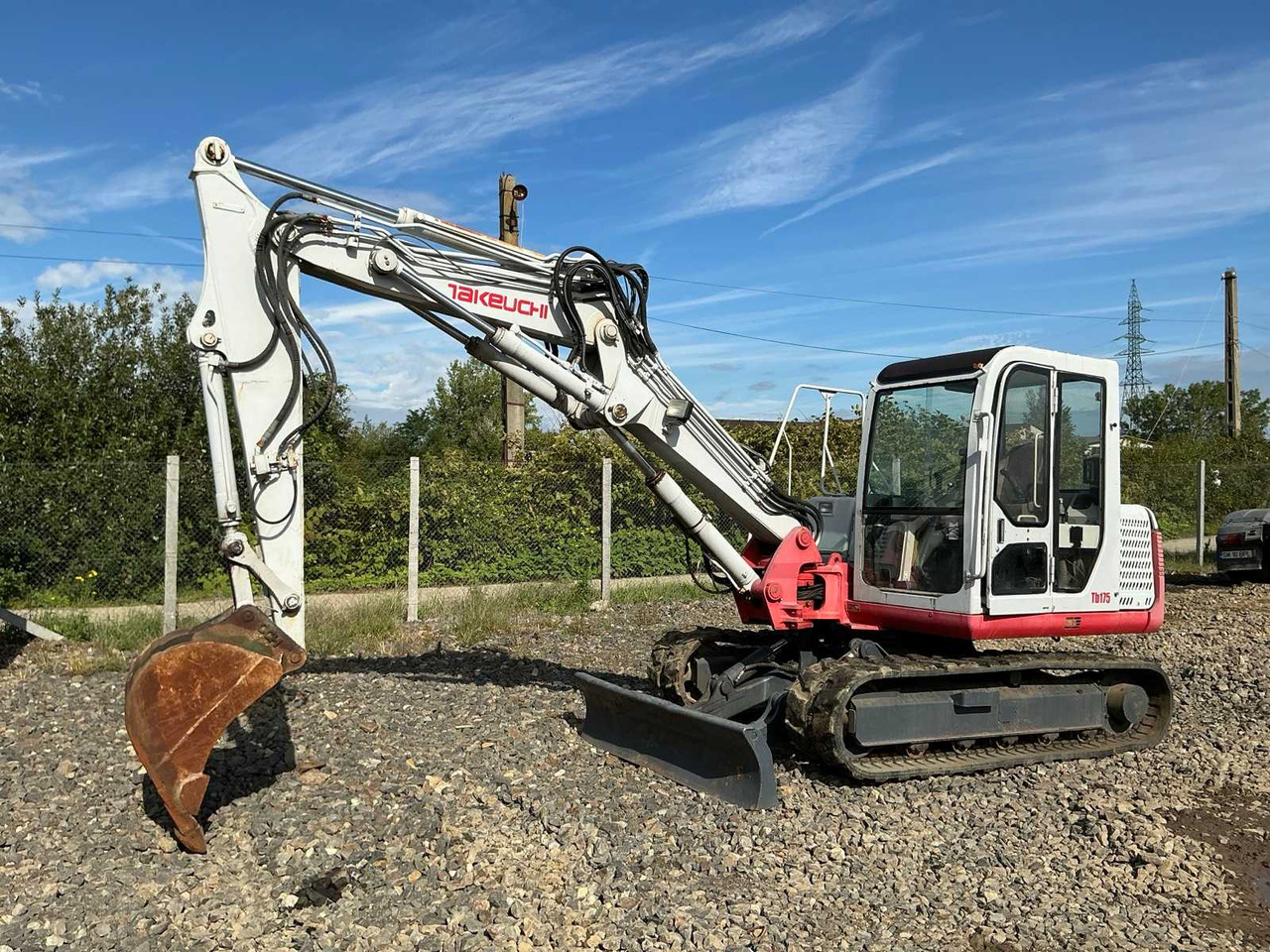 Takeuchi TAKEUCHI - TB175 - MIDI-EXCAVATOR - 2006 - حفار زاحف: صورة 1 Takeuchi TAKEUCHI - TB175 - MIDI-EXCAVATOR - 2006 - حفار زاحف: صورة 1