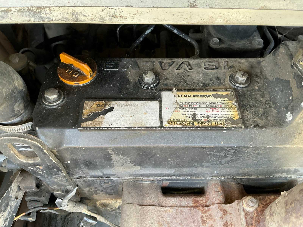 Takeuchi TAKEUCHI - TB175 - MIDI-EXCAVATOR - 2006 - حفار زاحف: صورة 3 Takeuchi TAKEUCHI - TB175 - MIDI-EXCAVATOR - 2006 - حفار زاحف: صورة 3