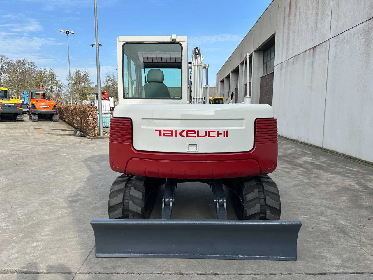 Takeuchi TB175C - حفار زاحف: صورة 5 Takeuchi TB175C - حفار زاحف: صورة 5