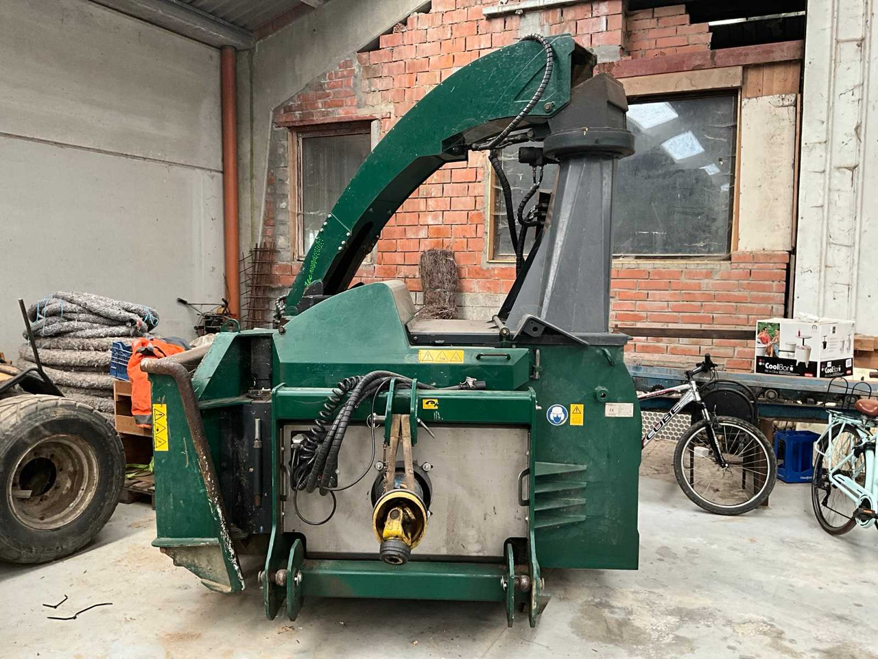 Ufkes Greentec 942 - قاطعة الأخشاب: صورة 2 Ufkes Greentec 942 - قاطعة الأخشاب: صورة 2