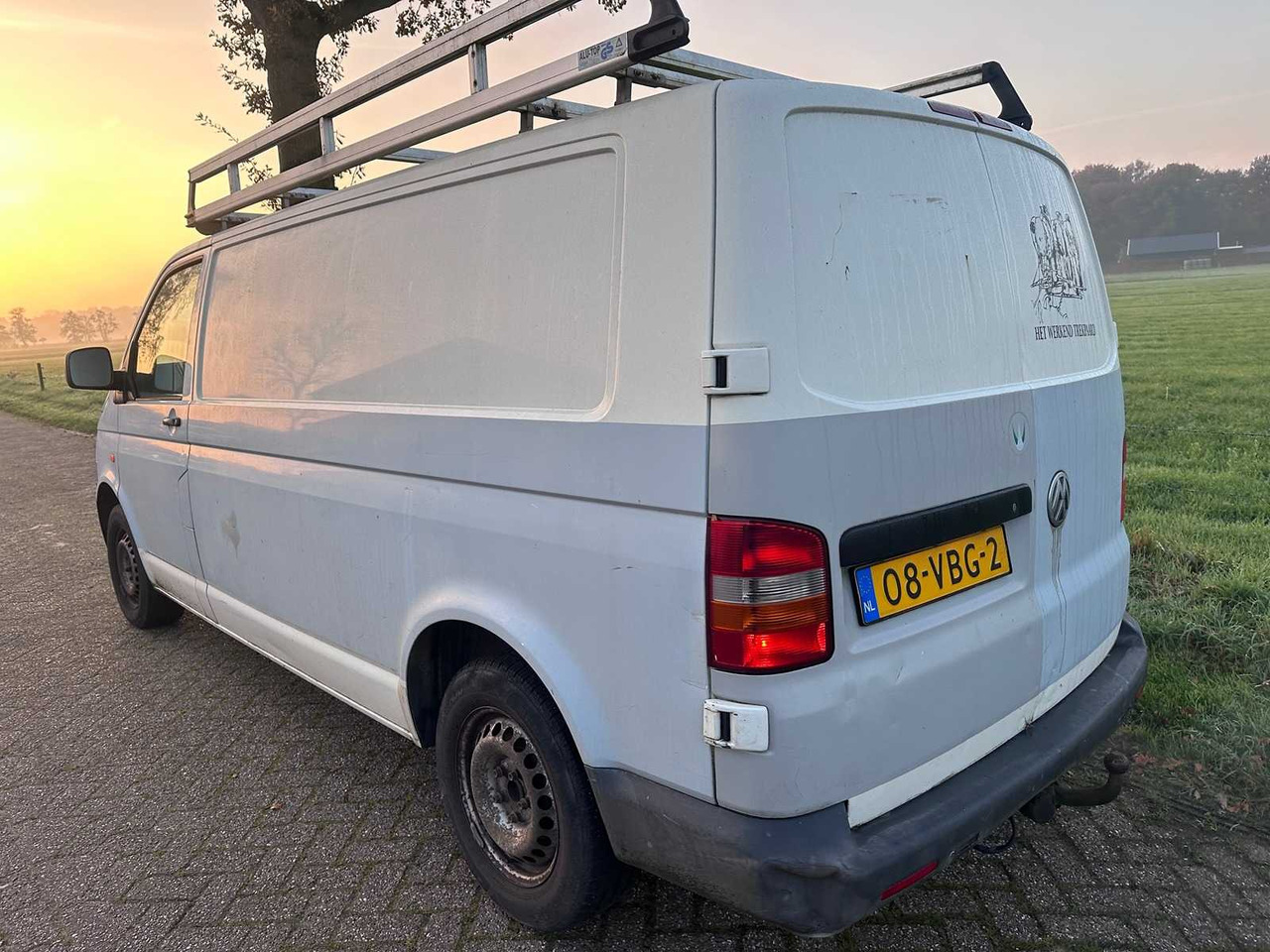 VOLKSWAGEN - TRANSPORTER T5 2.5 TDI 340 - 08-VBG-2 - شاحنة توصيل مغلقة: صورة 3 VOLKSWAGEN - TRANSPORTER T5 2.5 TDI 340 - 08-VBG-2 - شاحنة توصيل مغلقة: صورة 3