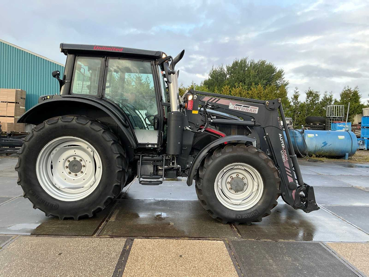 Valtra N123 unlimited - جرار: صورة 5 Valtra N123 unlimited - جرار: صورة 5