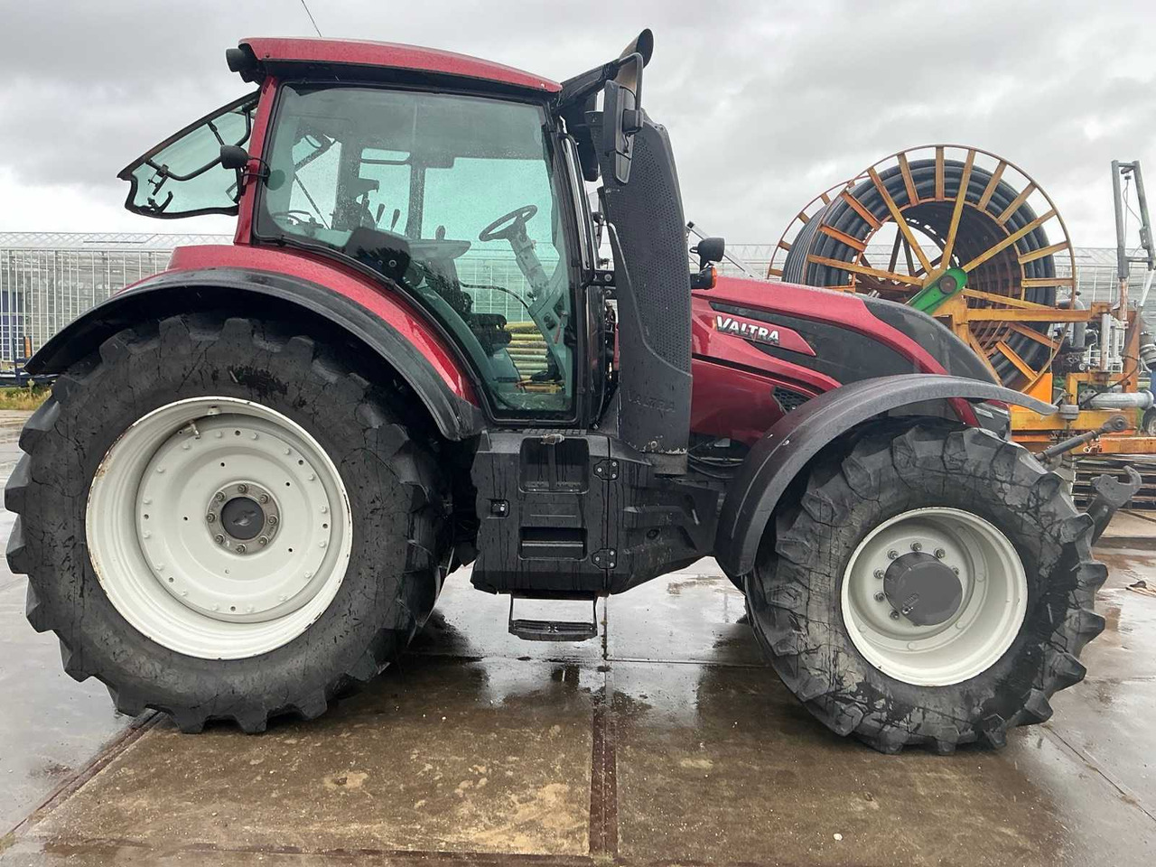 Valtra T214 - جرار: صورة 5 Valtra T214 - جرار: صورة 5