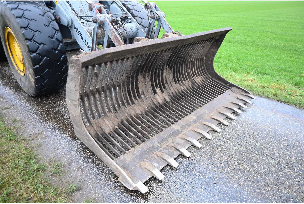 اللودر بعجل WERKLUST - 2001 - WG18D - SHOVEL: صورة 19 اللودر بعجل WERKLUST - 2001 - WG18D - SHOVEL: صورة 19
