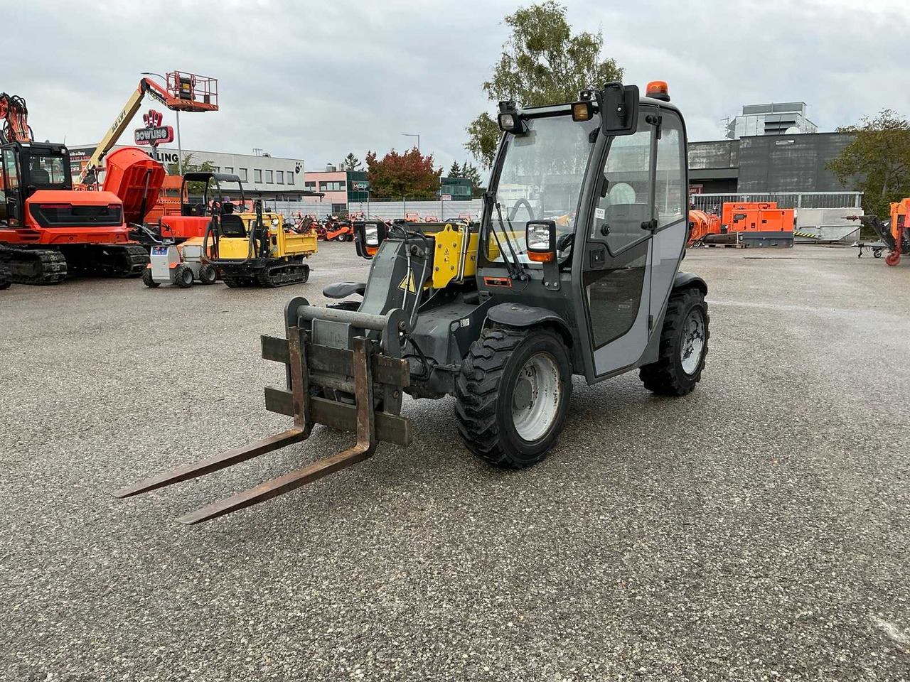 Weidemann Kramer 4512CC - شيول صغير: صورة 1 Weidemann Kramer 4512CC - شيول صغير: صورة 1