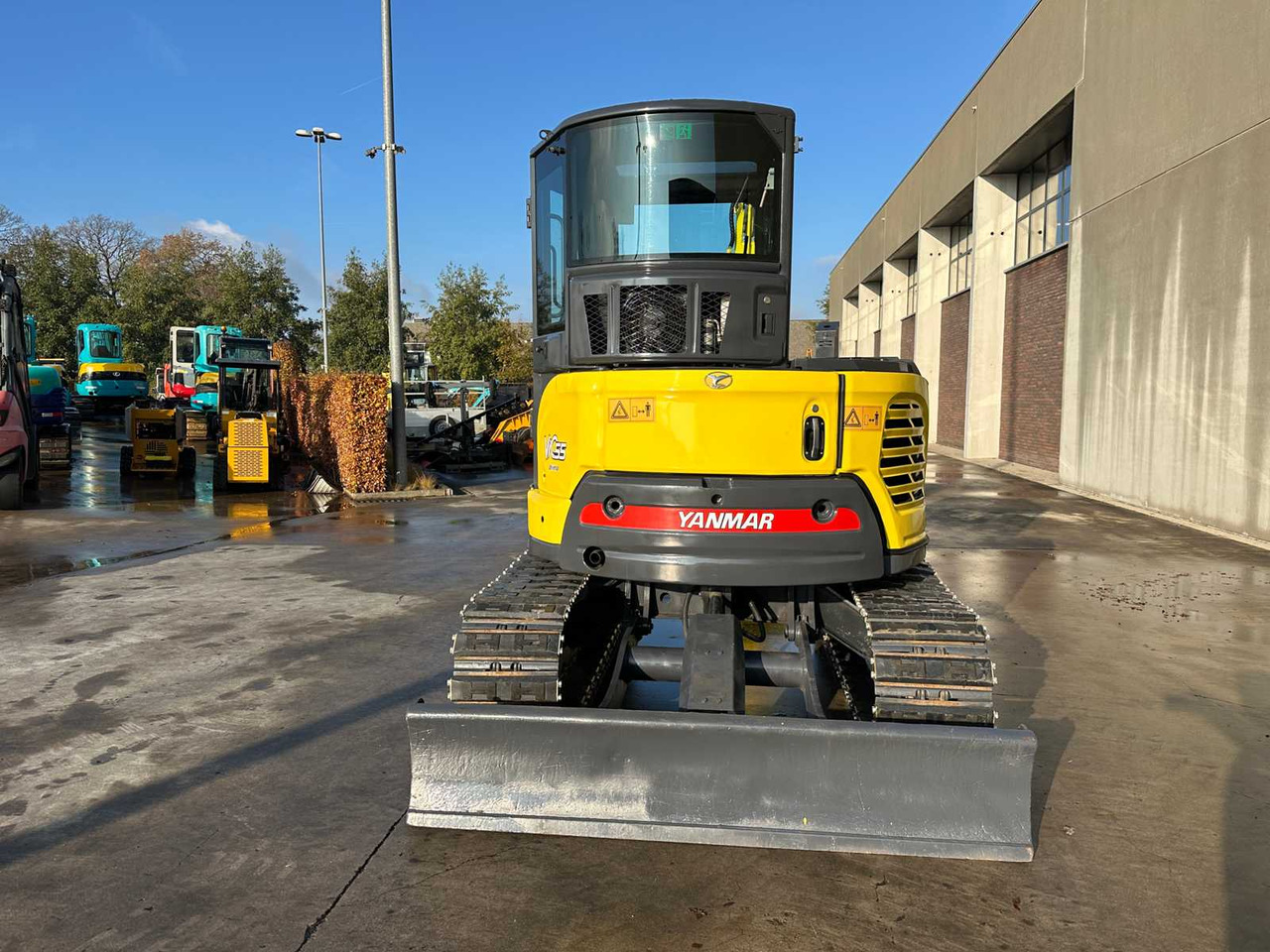 YANMAR - VIO55-6B - MIDI EXCAVATOR - حفّار: صورة 5 YANMAR - VIO55-6B - MIDI EXCAVATOR - حفّار: صورة 5