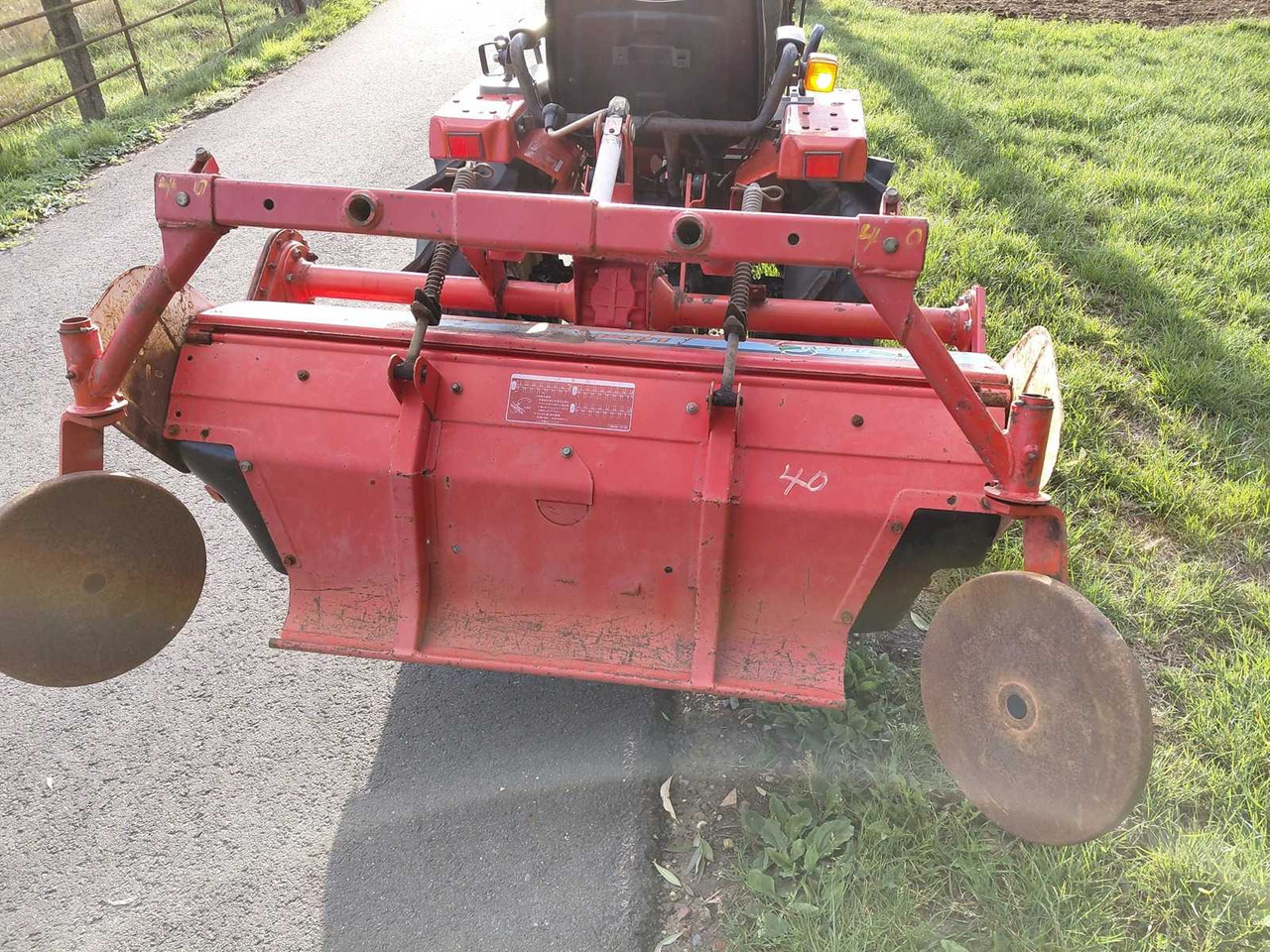 Yanmar KE-3 - جرار صغير: صورة 4 Yanmar KE-3 - جرار صغير: صورة 4
