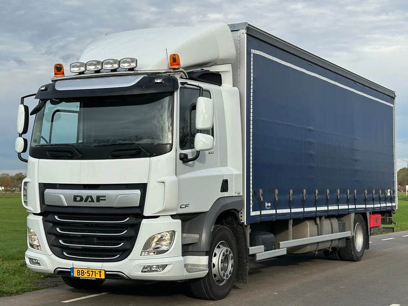 DAF CF 300 CF300 EURO6. 2020. 845x246x260 - شاحنة ذات ستائر جانبية: صورة 1 DAF CF 300 CF300 EURO6. 2020. 845x246x260 - شاحنة ذات ستائر جانبية: صورة 1