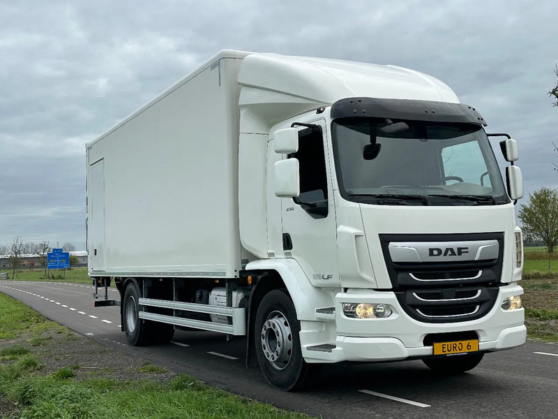 DAF LF 230 LF 230.18 EURO6. 2021.181204km. 720x249x235. 10934kg. - شاحنة صندوقية: صورة 2 DAF LF 230 LF 230.18 EURO6. 2021.181204km. 720x249x235. 10934kg. - شاحنة صندوقية: صورة 2