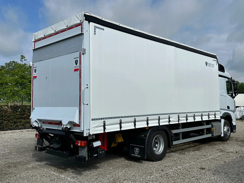 Mercedes-Benz Actros 1843 ACTROS 1843L 2022. 183432km Schuifzeil met Laadklep 2000kg - شاحنة ذات ستائر جانبية: صورة 3 Mercedes-Benz Actros 1843 ACTROS 1843L 2022. 183432km Schuifzeil met Laadklep 2000kg - شاحنة ذات ستائر جانبية: صورة 3