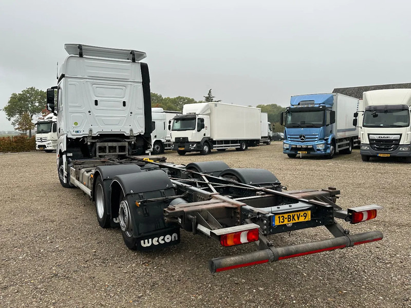 Mercedes-Benz Actros ACTROS 2642 LL EURO6. 2018. BDF. Chassic cabine. - شاحنة بهيكل معدني للمقصورة: صورة 4 Mercedes-Benz Actros ACTROS 2642 LL EURO6. 2018. BDF. Chassic cabine. - شاحنة بهيكل معدني للمقصورة: صورة 4