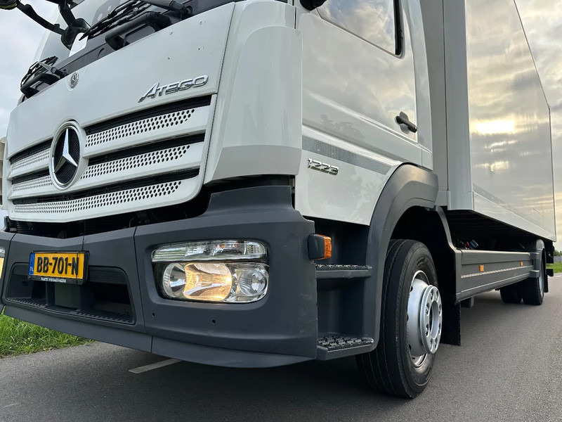 شاحنة صندوقية Mercedes-Benz Atego ATEGO 1223L 2020. 720x249x260 3000kg Lbw: صورة 6