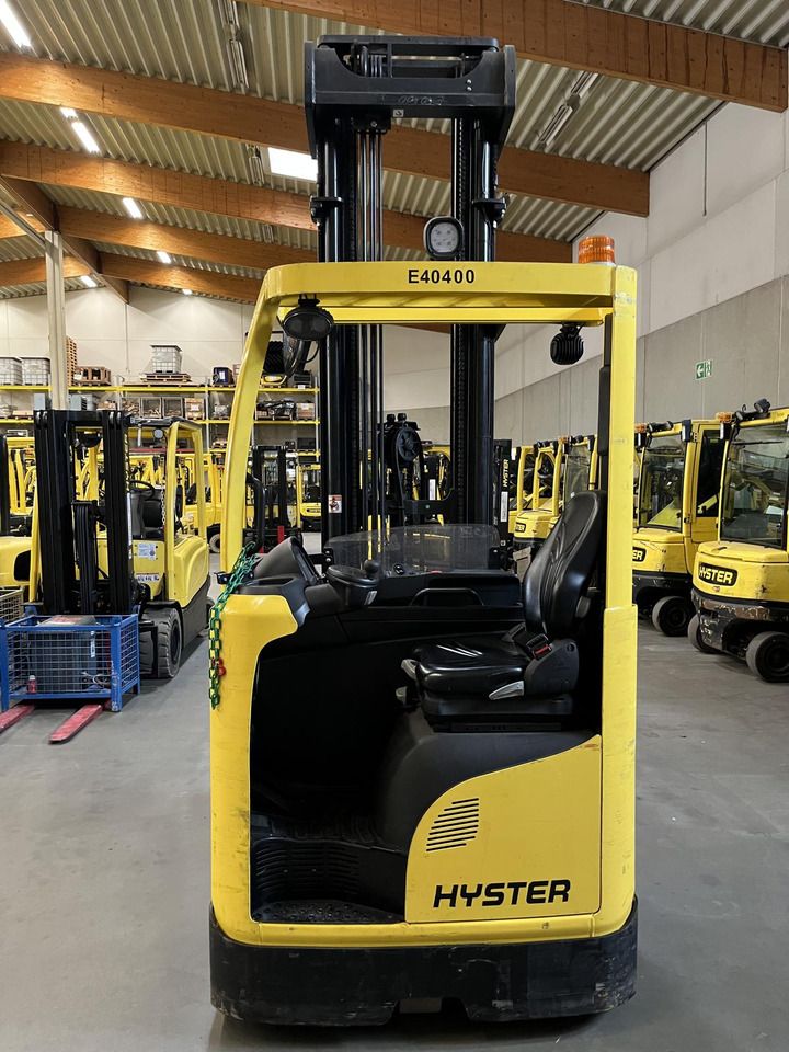Hyster R1.6 - رافعة شوكية للوصول للأماكن الضيقة: صورة 1 Hyster R1.6 - رافعة شوكية للوصول للأماكن الضيقة: صورة 1