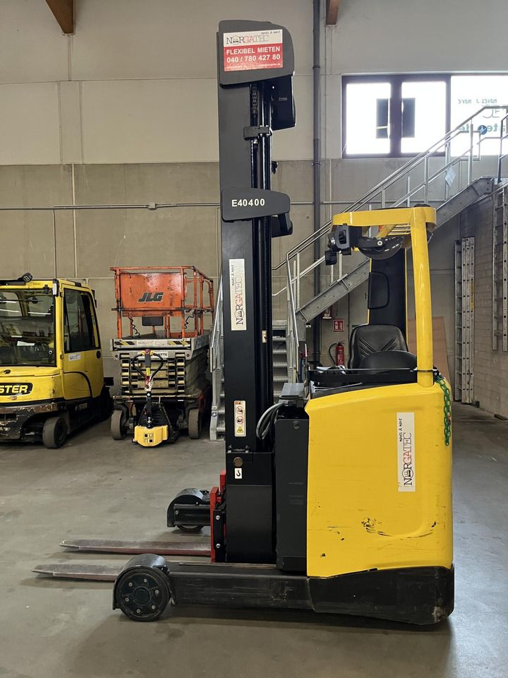 Hyster R1.6 - رافعة شوكية للوصول للأماكن الضيقة: صورة 2 Hyster R1.6 - رافعة شوكية للوصول للأماكن الضيقة: صورة 2