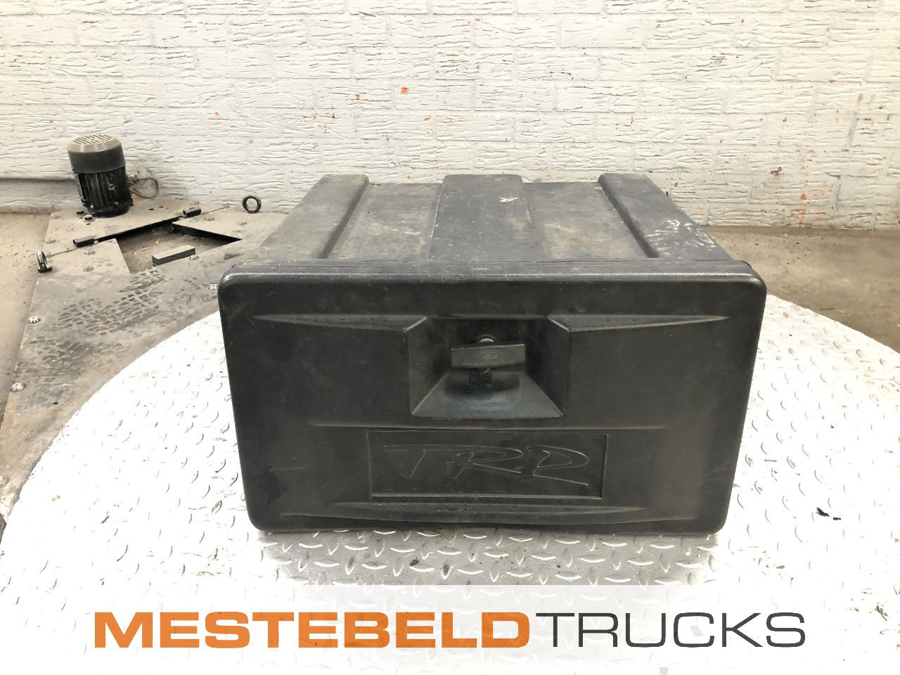 DAF Gereedschapskist CF - إطار هيكلي/ إطار معدني - شاحنة: صورة 1 DAF Gereedschapskist CF - إطار هيكلي/ إطار معدني - شاحنة: صورة 1