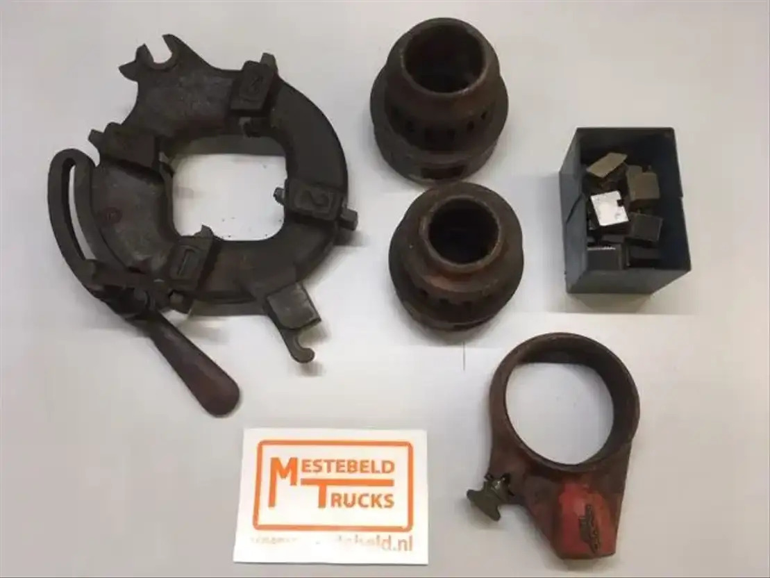 Diversen Draadsnijmachine Brutol type 713 - أداة الماكينة: صورة 5 Diversen Draadsnijmachine Brutol type 713 - أداة الماكينة: صورة 5