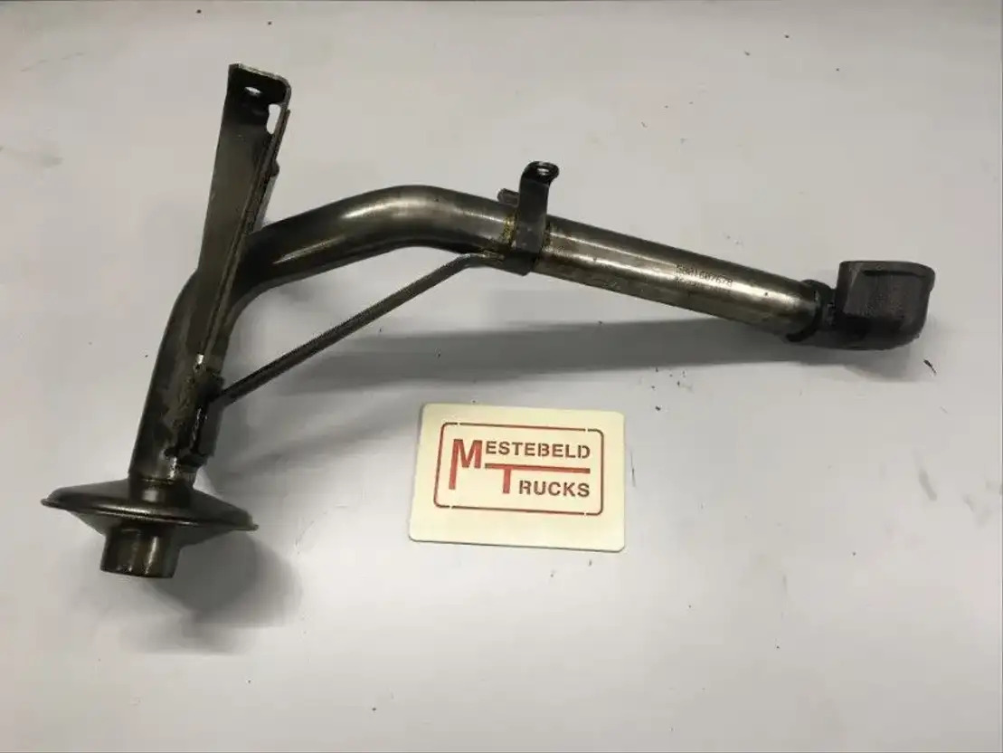 Iveco Aanzuigbuis met zeef - المحرك و قطع الغيار - شاحنة: صورة 1 Iveco Aanzuigbuis met zeef - المحرك و قطع الغيار - شاحنة: صورة 1