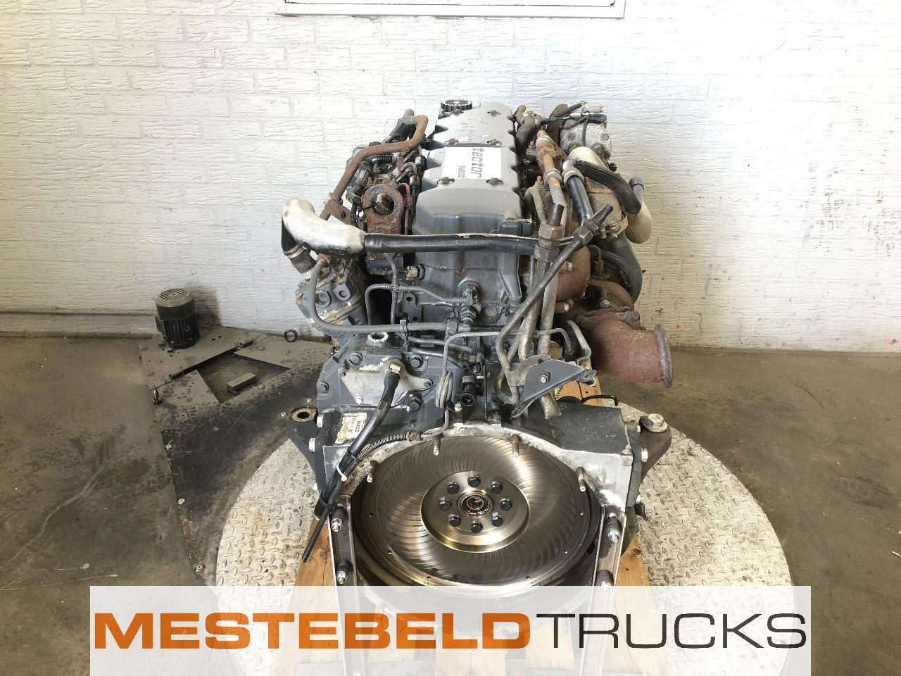 Iveco Motor tector F4AE3681B E4 - محرك - شاحنة: صورة 4 Iveco Motor tector F4AE3681B E4 - محرك - شاحنة: صورة 4