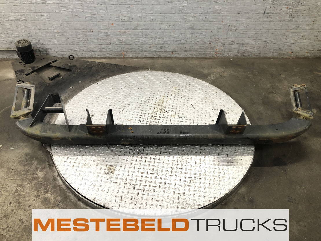 MAN Onderrijbeveiliging voorzijde - إطار هيكلي/ إطار معدني - شاحنة: صورة 1 MAN Onderrijbeveiliging voorzijde - إطار هيكلي/ إطار معدني - شاحنة: صورة 1