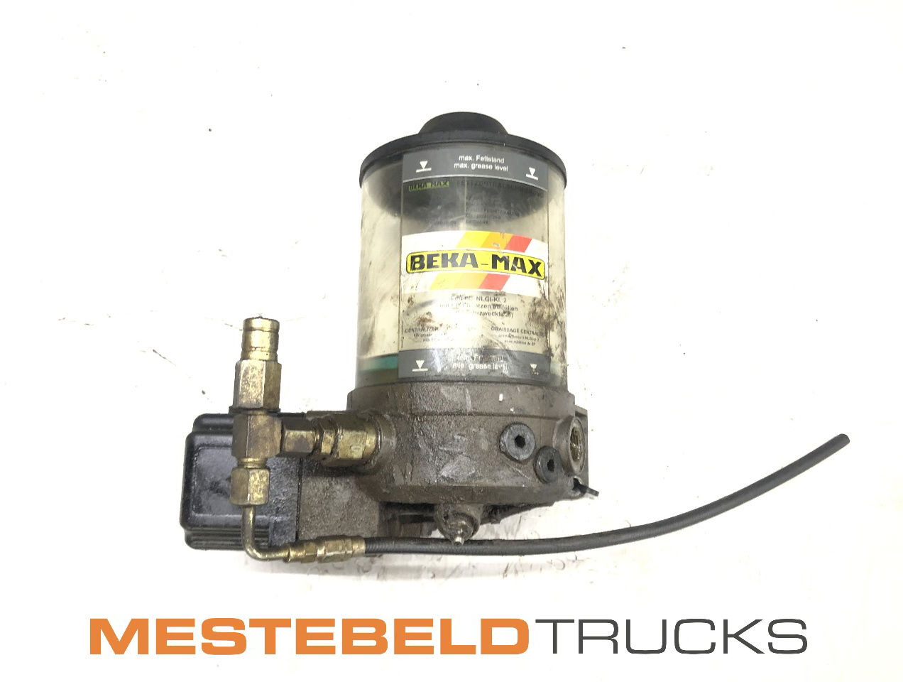 MAN Vetsmering Beka - MAx - MAN TGA - إطار هيكلي/ إطار معدني - شاحنة: صورة 1 MAN Vetsmering Beka - MAx - MAN TGA - إطار هيكلي/ إطار معدني - شاحنة: صورة 1