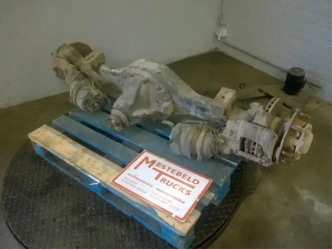 Mercedes-Benz Achteras Atego - المحور الخلفي - شاحنة: صورة 1 Mercedes-Benz Achteras Atego - المحور الخلفي - شاحنة: صورة 1