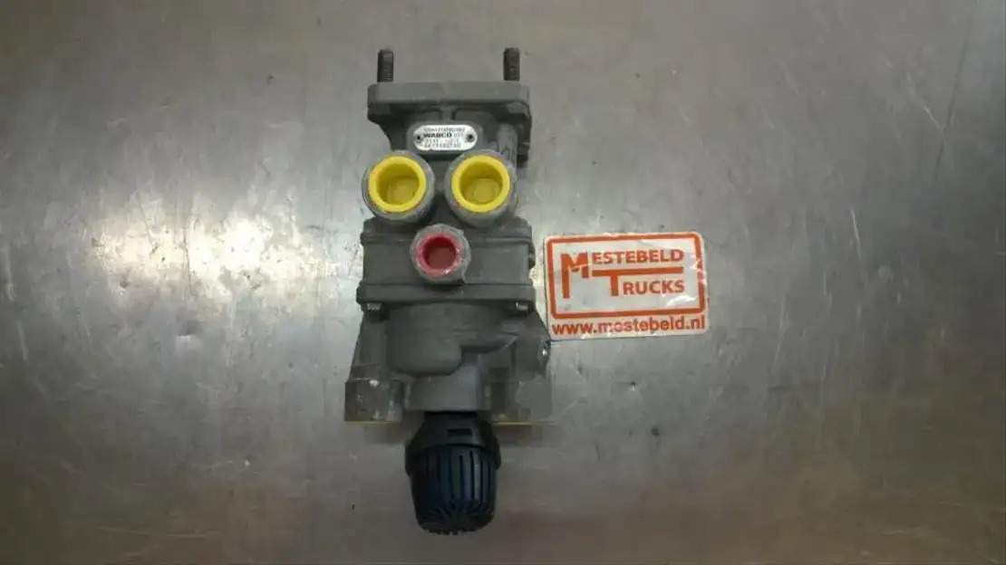 Mercedes-Benz Remventiel  - أجزاء الفرامل - شاحنة: صورة 1 Mercedes-Benz Remventiel  - أجزاء الفرامل - شاحنة: صورة 1