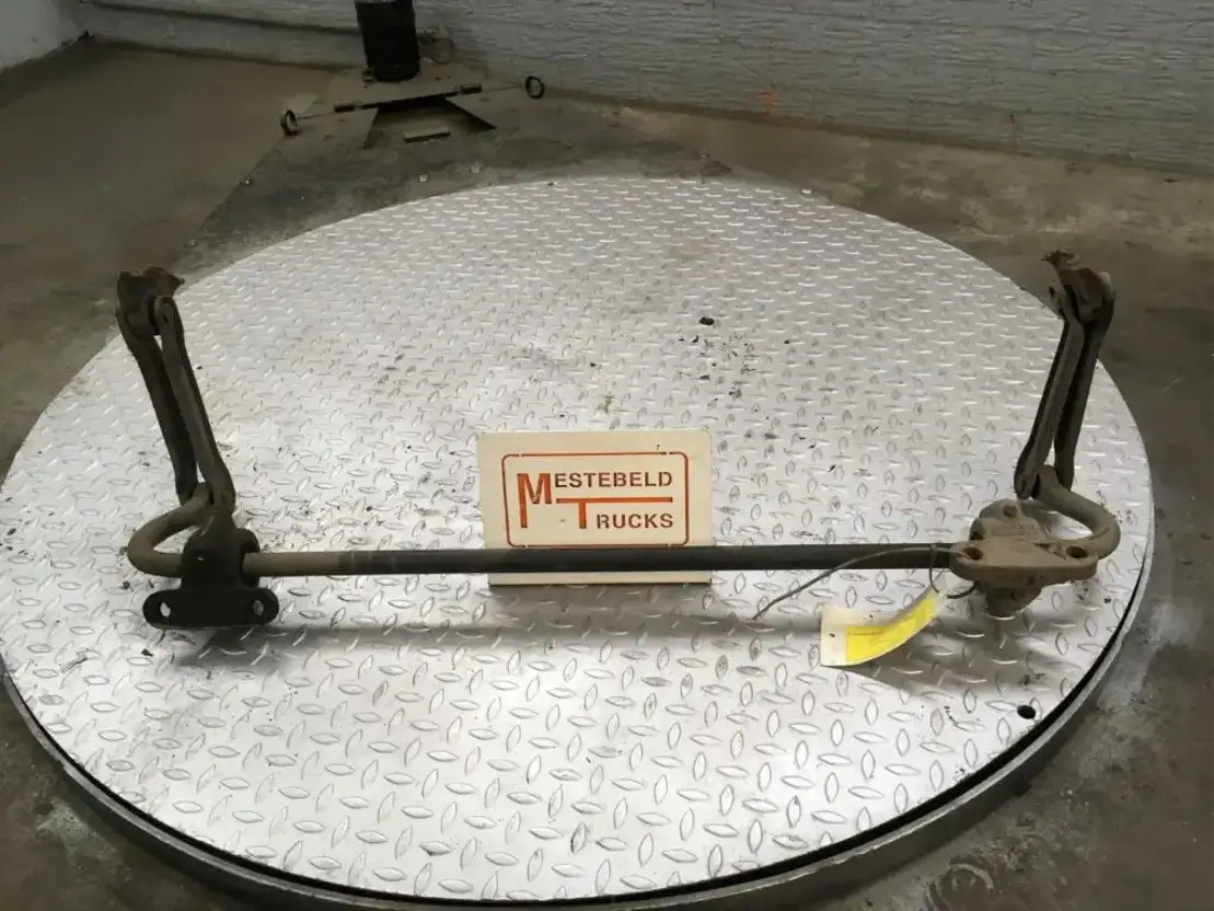 Mercedes-Benz Stabilisator 815 - لمحور الأمامي - شاحنة: صورة 1 Mercedes-Benz Stabilisator 815 - لمحور الأمامي - شاحنة: صورة 1