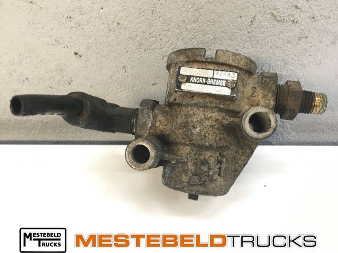 Scania Drukbegrenzingsventiel - صمام الفرامل - شاحنة: صورة 1 Scania Drukbegrenzingsventiel - صمام الفرامل - شاحنة: صورة 1