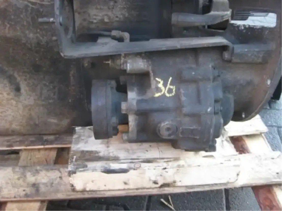 Scania G RS 890  - علبة التروس و قطع الغيار - شاحنة: صورة 2 Scania G RS 890  - علبة التروس و قطع الغيار - شاحنة: صورة 2