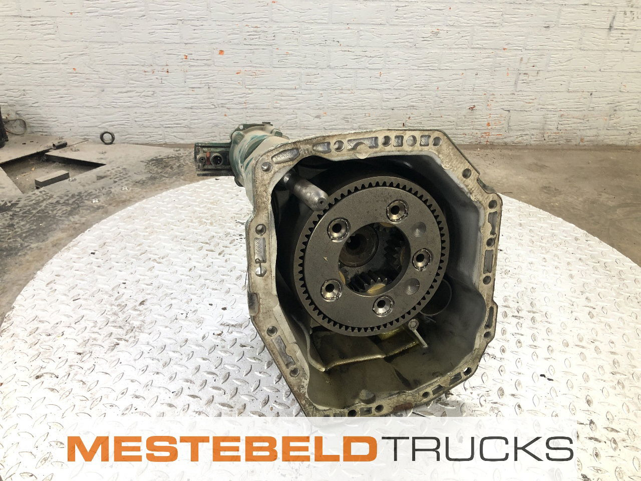 Volvo Planetair gedeelte FH12 - علبة التروس و قطع الغيار - شاحنة: صورة 1 Volvo Planetair gedeelte FH12 - علبة التروس و قطع الغيار - شاحنة: صورة 1