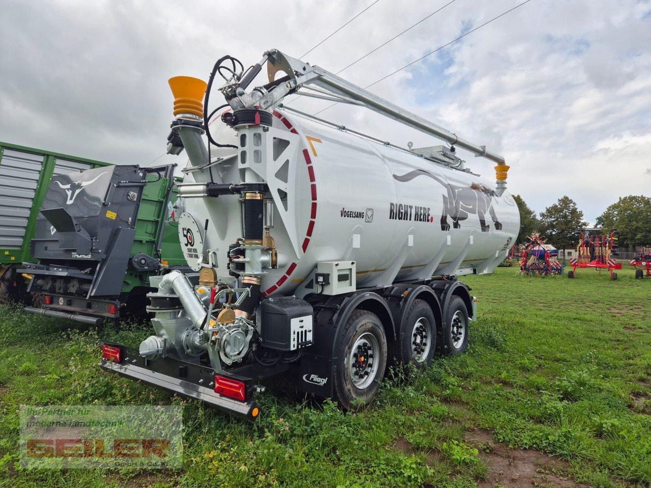 Fliegl STF 30.000 Truck-Line Dreiachs Zubringerfass - صهريج السماد السائل: صورة 5 Fliegl STF 30.000 Truck-Line Dreiachs Zubringerfass - صهريج السماد السائل: صورة 5
