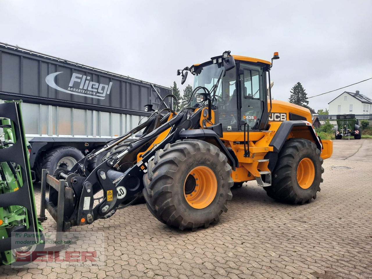 JCB 435 S Agri - اللودر بعجل: صورة 1 JCB 435 S Agri - اللودر بعجل: صورة 1