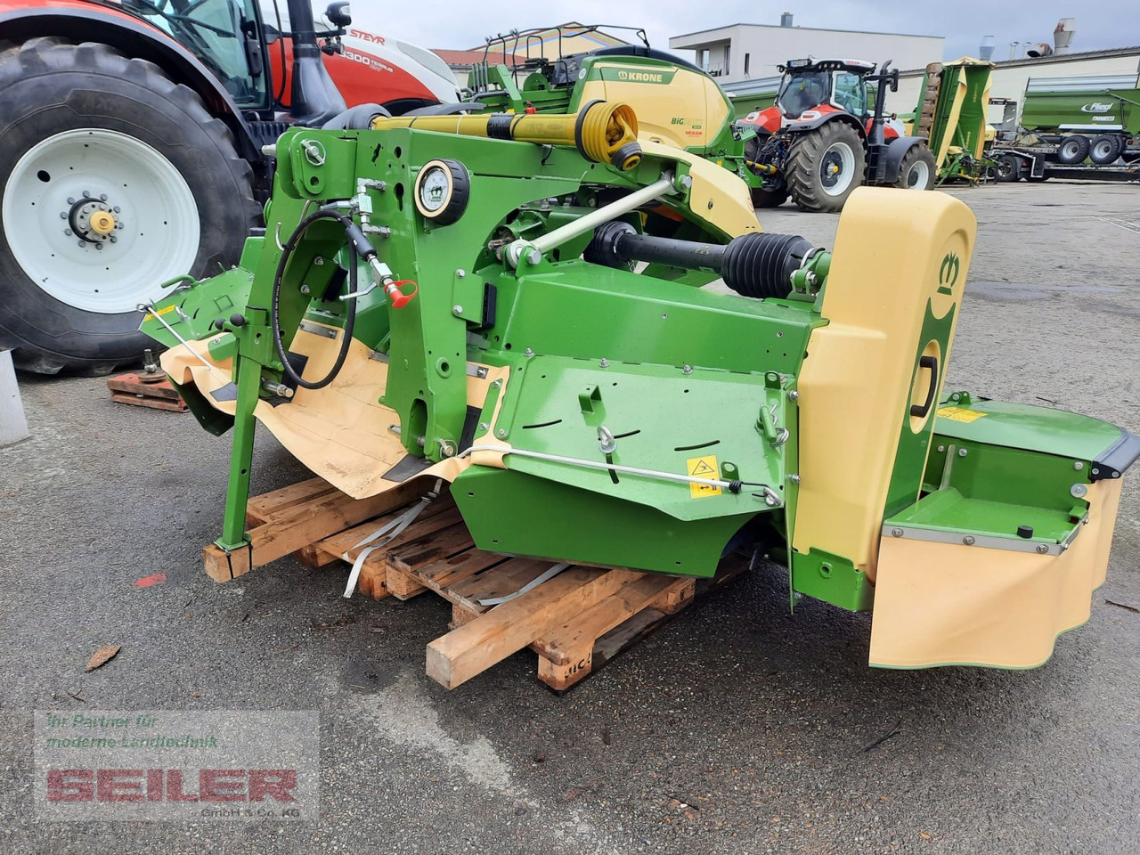 Krone Easy Cut F 320 CV - جزازة العشب: صورة 4 Krone Easy Cut F 320 CV - جزازة العشب: صورة 4