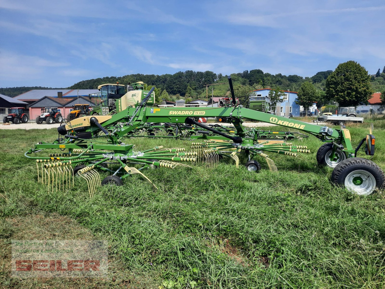 Krone Swadro TS 680 - نشارة الدريس/ شوكة جرف: صورة 5 Krone Swadro TS 680 - نشارة الدريس/ شوكة جرف: صورة 5