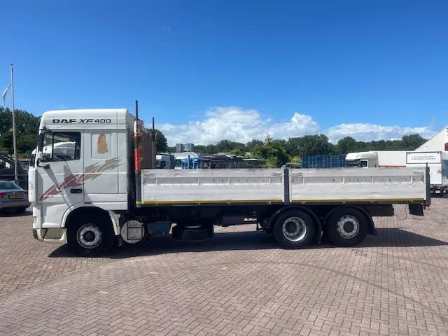 DAF 95.350 8 Tires (6x2) euro 2 - شاحنات مسطحة: صورة 4 DAF 95.350 8 Tires (6x2) euro 2 - شاحنات مسطحة: صورة 4