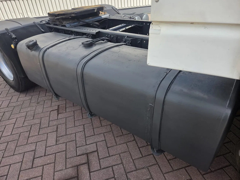 DAF XF 95.430 Manual gear Euro 3 - رأس تريلا: صورة 3 DAF XF 95.430 Manual gear Euro 3 - رأس تريلا: صورة 3