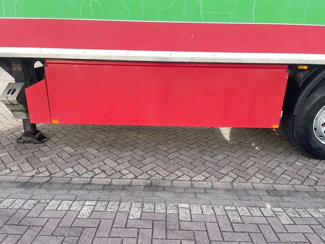 Kögel DISK BRAKE 7CM FRIGO BOX - نصف مقطورة بصندوق مغلق: صورة 5 Kögel DISK BRAKE 7CM FRIGO BOX - نصف مقطورة بصندوق مغلق: صورة 5