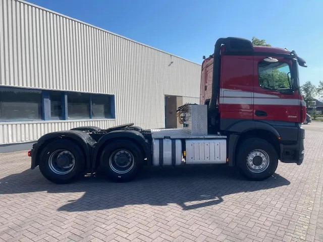 Mercedes-Benz Actros 2653 6x4 Blatt / Luft / Luft Low km! - مقطورة السحب: صورة 5 Mercedes-Benz Actros 2653 6x4 Blatt / Luft / Luft Low km! - مقطورة السحب: صورة 5