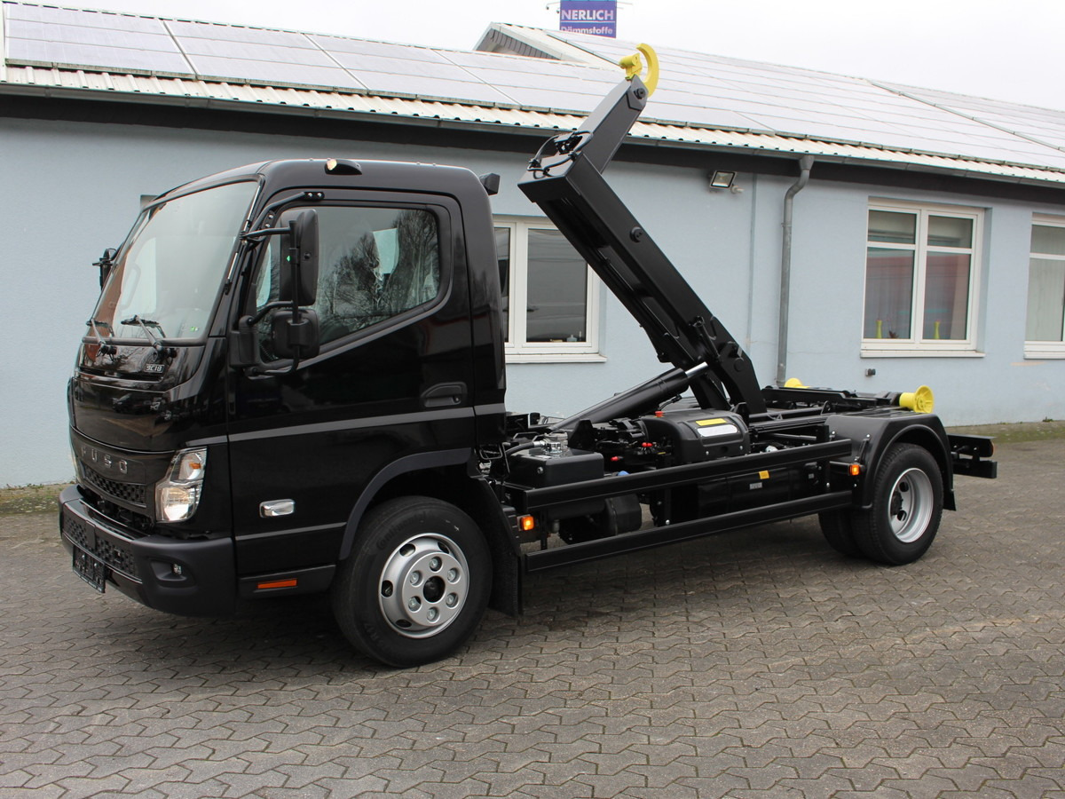 FUSO Canter FUSO 9C18 Duonic City Abrollkipper Black - شاحنة برافعة خطافية, شاحنة كرين: صورة 2 FUSO Canter FUSO 9C18 Duonic City Abrollkipper Black - شاحنة برافعة خطافية, شاحنة كرين: صورة 2