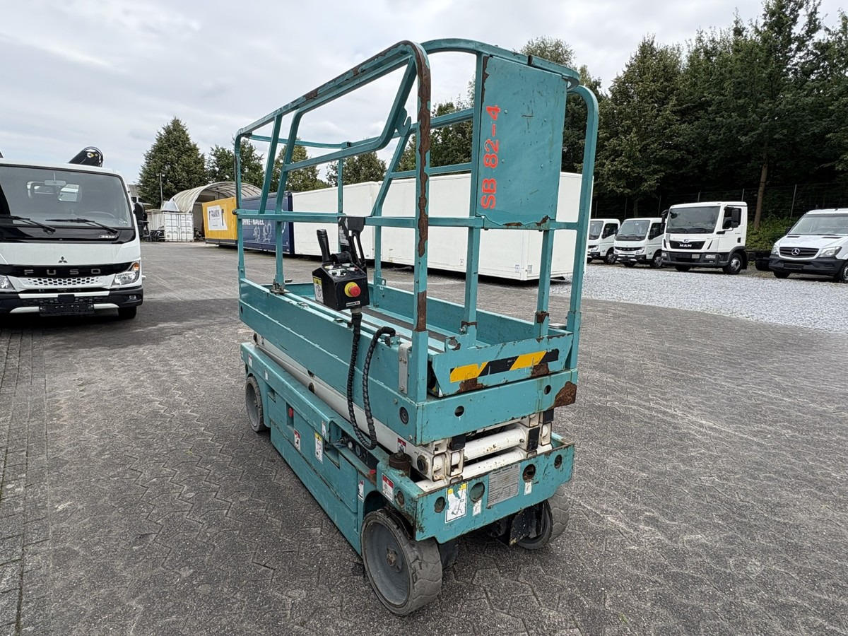 GENIE Haulotte Compact 8 baugleich GS 2032 sofort verf - مرفاع مقصي: صورة 4 GENIE Haulotte Compact 8 baugleich GS 2032 sofort verf - مرفاع مقصي: صورة 4