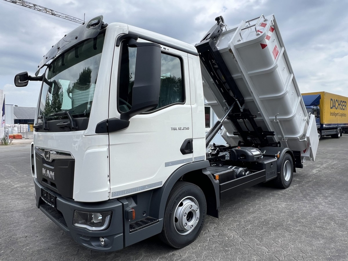 MAN TGL 12.250 BL NEU City Abrollkipper PowerMatic s - شاحنة برافعة خطافية: صورة 2 MAN TGL 12.250 BL NEU City Abrollkipper PowerMatic s - شاحنة برافعة خطافية: صورة 2