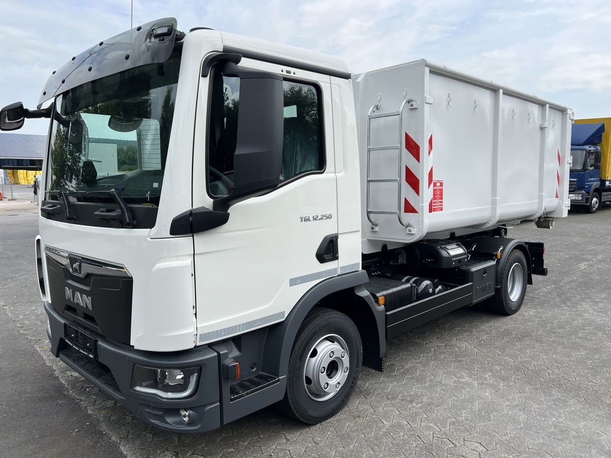 MAN TGL 12.250 BL NEU City Abrollkipper Tipmatik - شاحنة برافعة خطافية: صورة 5 MAN TGL 12.250 BL NEU City Abrollkipper Tipmatik - شاحنة برافعة خطافية: صورة 5