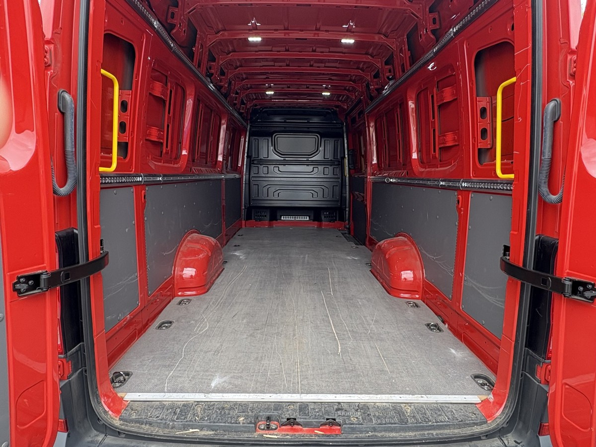 VW Crafter 35 Maxi L5H3 Extralang Kamera sofort ve - فان: صورة 5 VW Crafter 35 Maxi L5H3 Extralang Kamera sofort ve - فان: صورة 5