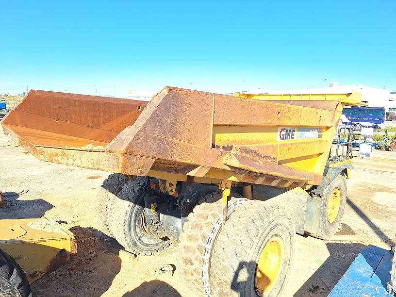 KOMATSU HD605-7EO - شاحنة قلابة صلبة/ شاحنة صخور: صورة 4 KOMATSU HD605-7EO - شاحنة قلابة صلبة/ شاحنة صخور: صورة 4