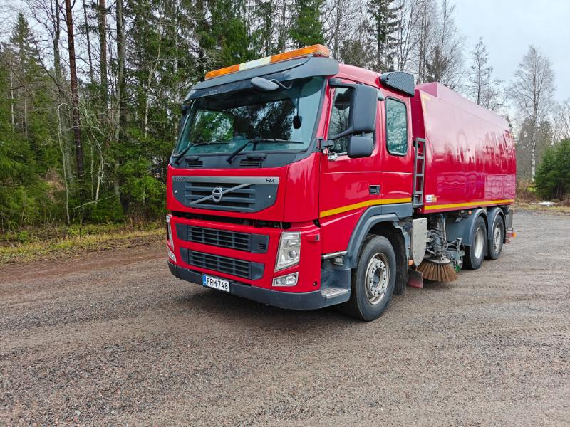 Beam S12000 Volvo FM410 - سياره كنس شوارع: صورة 2 Beam S12000 Volvo FM410 - سياره كنس شوارع: صورة 2