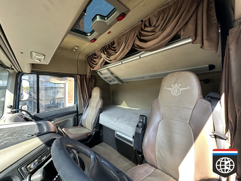 مقطورة السحب DAF XF 105.460: صورة 13