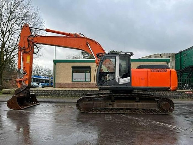 Hitachi ZX250LC-3 - ZX 250 LC - ZX250 - حفّار: صورة 1 Hitachi ZX250LC-3 - ZX 250 LC - ZX250 - حفّار: صورة 1