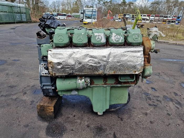 Mercedes-Benz OM443 - محرك: صورة 2 Mercedes-Benz OM443 - محرك: صورة 2