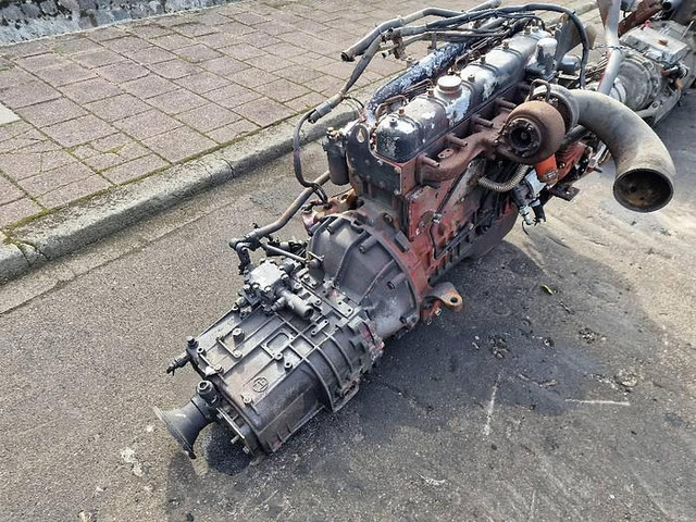 Renault Midliner 180 - قطع الغيار: صورة 5 Renault Midliner 180 - قطع الغيار: صورة 5