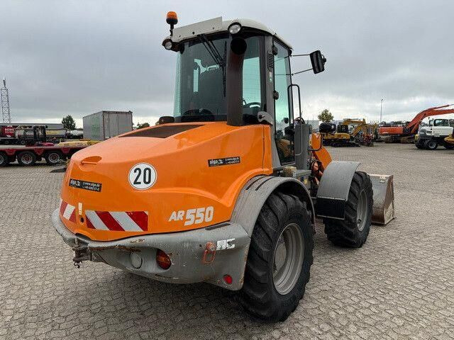 Atlas AR550, Hydr. S.W.S., Schaufel + Palettengabel - اللودر بعجل: صورة 5 Atlas AR550, Hydr. S.W.S., Schaufel + Palettengabel - اللودر بعجل: صورة 5